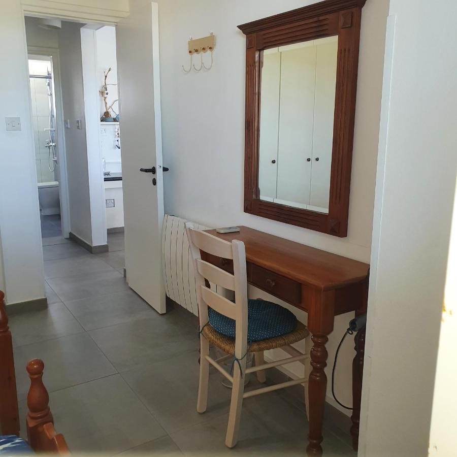 Latchi Ithaki, 2 Bedroom Penthouse Eksteriør bilde