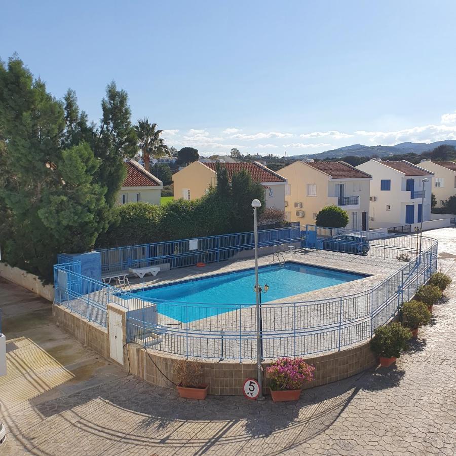 Latchi Ithaki, 2 Bedroom Penthouse Eksteriør bilde