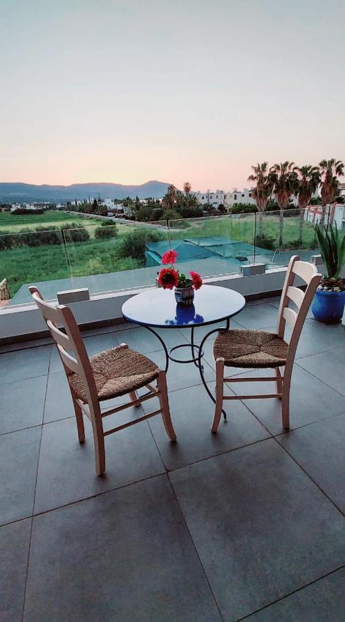 Latchi Ithaki, 2 Bedroom Penthouse Eksteriør bilde
